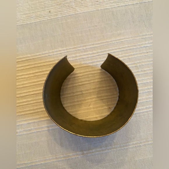 Costume Jewelry Bracelet Assortment - Picture 5 of 7